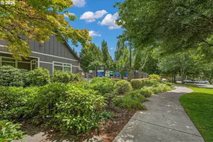 1070 SE Nazomi Ave, Hillsboro, OR 97123 - Photo 45