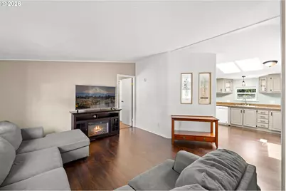1819 SE Orient Dr #17, Gresham, OR 97080 - Photo 5