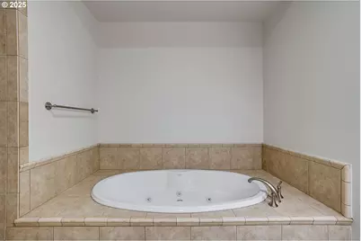 707 N Hayden Island Dr #226, Portland, OR 97217 - Photo 21