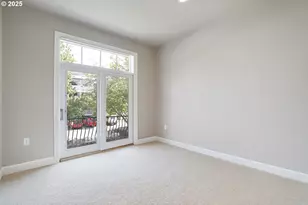 707 N Hayden Island Dr, Portland, OR 97217 - Photo 25