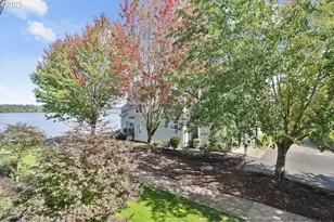 707 N Hayden Island Dr, Portland, OR 97217 - Photo 31
