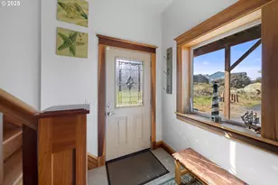 93885 Boulder Pl, Gold Beach, OR 97444 - Photo 31