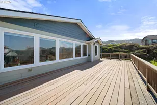 93885 Boulder Pl, Gold Beach, OR 97444 - Photo 39