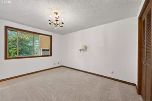 127 NW 19th St, McMinnville, OR 97128 - Photo 31