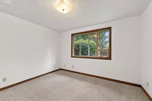 127 NW 19th St, McMinnville, OR 97128 - Photo 29