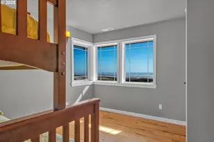 118 NW Oceania Dr, Waldport, OR 97394 - Photo 37
