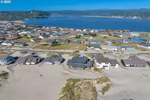 118 NW Oceania Dr, Waldport, OR 97394 - Photo 47