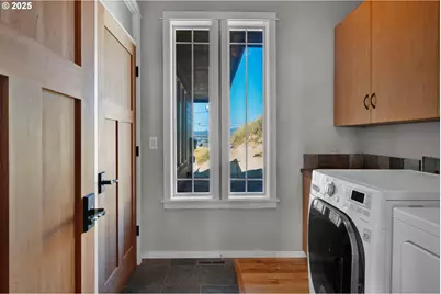 118 NW Oceania Dr, Waldport, OR 97394 - Photo 33