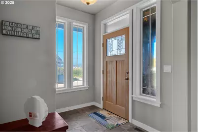 118 NW Oceania Dr, Waldport, OR 97394 - Photo 5