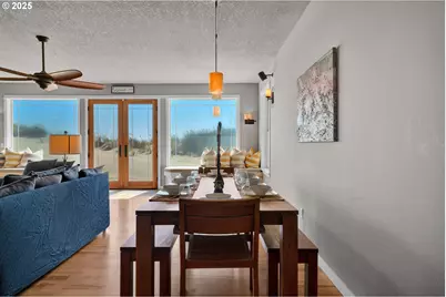 118 NW Oceania Dr, Waldport, OR 97394 - Photo 7