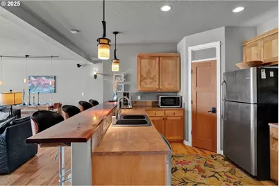 118 NW Oceania Dr, Waldport, OR 97394 - Photo 19