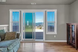 118 NW Oceania Dr, Waldport, OR 97394 - Photo 37