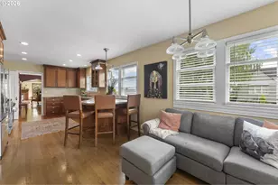 5321 SW Menefee Dr, Portland, OR 97239 - Photo 15