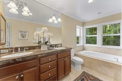 5321 SW Menefee Dr, Portland, OR 97239 - Photo 19