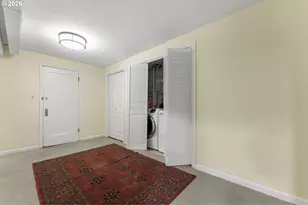 5321 SW Menefee Dr, Portland, OR 97239 - Photo 31