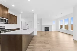 9118 S 1st St, Ridgefield, WA 98642 - Photo 5