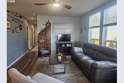 1565 53rd St, Florence, OR 97439 - Photo 5