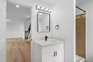 220 Hanson Rd, Kalama, WA 98625 - Photo 13