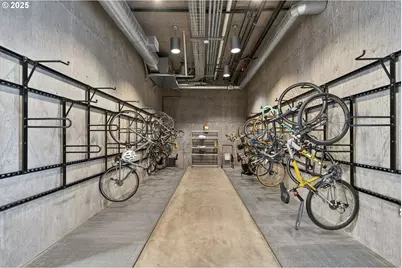 1455 N Killingsworth St #415, Portland, OR 97217 - Photo 33