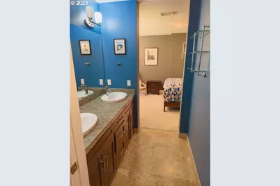 838 SE 38th Ave #307, Portland, OR 97214 - Photo 15