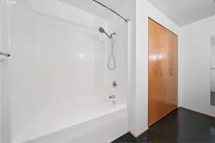 1420 NW Lovejoy St, Portland, OR 97209 - Photo 27