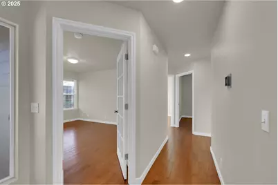 229 Mackin Ave, Eugene, OR 97404 - Photo 19