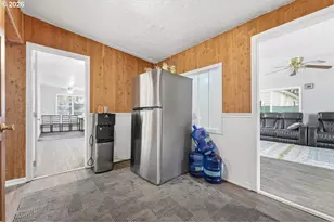 6401 SE Hazel St, Portland, OR 97206 - Photo 11