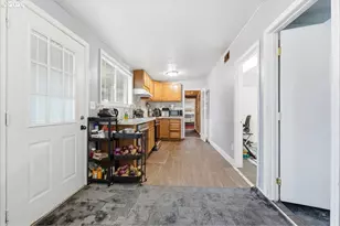 6401 SE Hazel St, Portland, OR 97206 - Photo 9