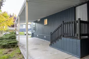 17957 S Country Village Dr, Oregon City, OR 97045 - Photo 13
