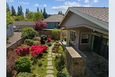5686 SW 87th Ave, Portland, OR 97225 - Photo 35