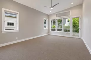 5686 SW 87th Ave, Portland, OR 97225 - Photo 15