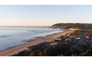 131 Arbor Ln, Cannon Beach, OR 97110 - Photo 9