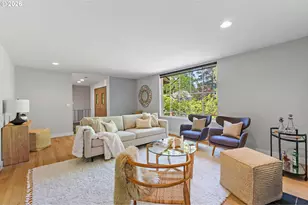 361 Berwick Rd, Lake Oswego, OR 97034 - Photo 5