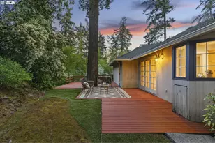 361 Berwick Rd, Lake Oswego, OR 97034 - Photo 37