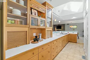 361 Berwick Rd, Lake Oswego, OR 97034 - Photo 15