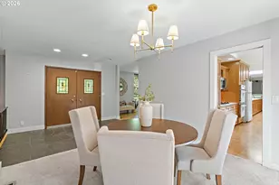 361 Berwick Rd, Lake Oswego, OR 97034 - Photo 5