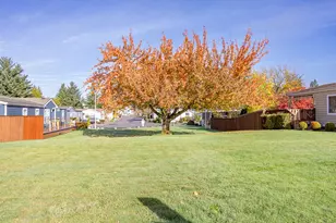 1805 NE 94th St, Vancouver, WA 98665 - Photo 33