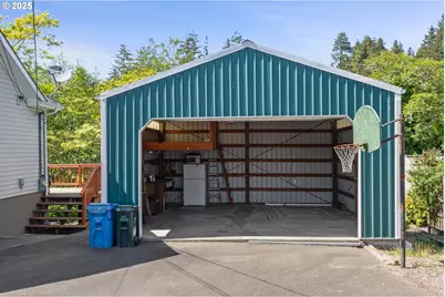 2111 Greenwood Ave, Reedsport, OR 97467 - Photo 39
