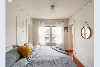 4763 N Lombard St #8, Portland, OR 97203 - Photo 7