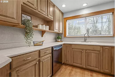 1155 18th St NE, Salem, OR 97301 - Photo 13