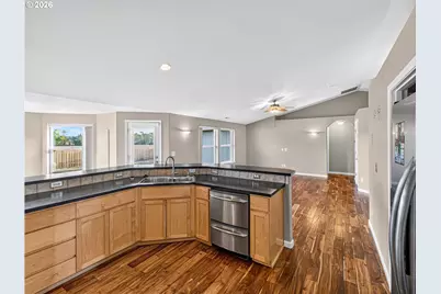 1319 Mt View Ln, Molalla, OR 97038 - Photo 7