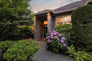 365 NW 81st Pl, Portland, OR 97229 - Photo 3