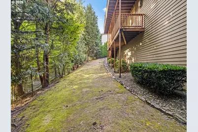 365 NW 81st Pl, Portland, OR 97229 - Photo 43