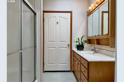 2693 Arnold Ave, Eugene, OR 97402 - Photo 7