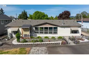 532 E Water St, Lafayette, OR 97127 - Photo 3