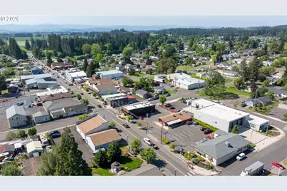 532 E Water St, Lafayette, OR 97127 - Photo 47