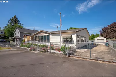 532 E Water St, Lafayette, OR 97127 - Photo 1