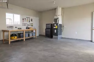 183 E Dodge St, Lebanon, OR 97355 - Photo 19