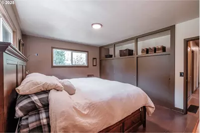 9602 Harlan Rd, Eddyville, OR 97343 - Photo 17