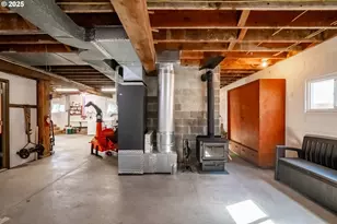 9602 Harlan Rd, Eddyville, OR 97343 - Photo 29